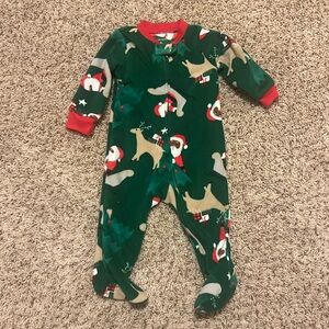 Carters baby pajamas 9M